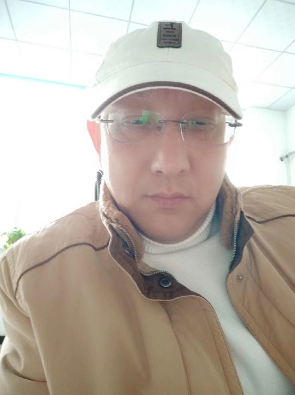 寒夜难眠的第一张照片--营口中老年相亲网